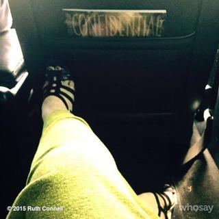 Ruth Connell feet photo 3