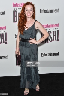 Ruth Connell feet photo 10