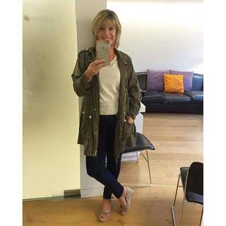 Ruth Langsford feet photo 5