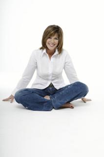 Ruth Langsford feet photo 5