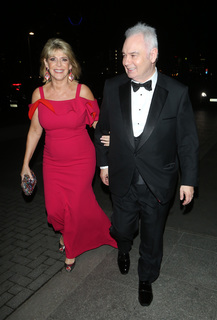 Ruth Langsford feet photo 9