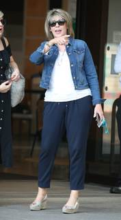 Ruth Langsford feet photo 7