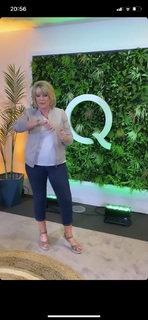 Ruth Langsford feet photo 12