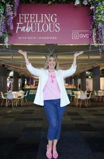 Ruth Langsford feet photo 11