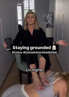 Ruth Langsford feet photo 3