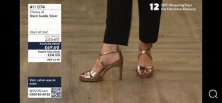 Ruth Langsford feet photo 11