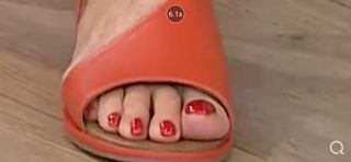Ruth Langsford feet photo 5