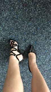 Ruth Moschner feet photo thumbnail