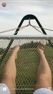 Ruth Moschner feet photo thumbnail