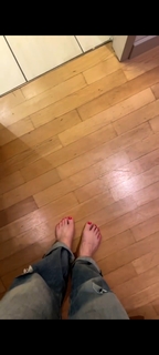 Ruth Moschner feet photo thumbnail