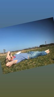 Ruth Moschner feet photo thumbnail