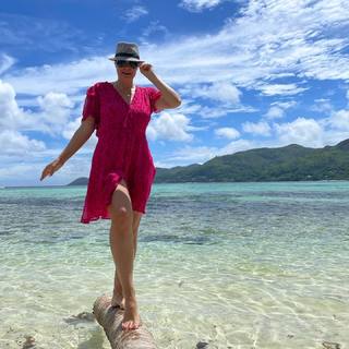 Ruth Moschner feet photo thumbnail