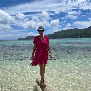 Ruth Moschner feet photo thumbnail