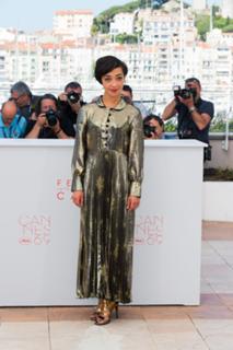 Ruth Negga feet photo thumbnail