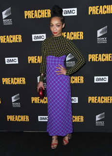 Ruth Negga feet photo thumbnail