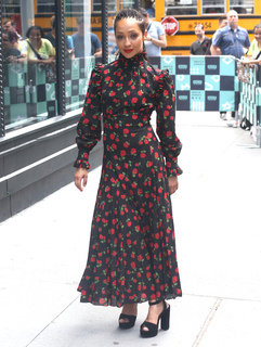 Ruth Negga feet photo thumbnail