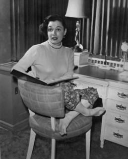 Ruth Roman feet photo 2