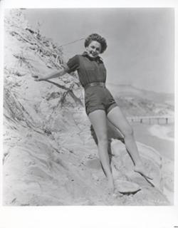 Ruth Roman feet photo 15