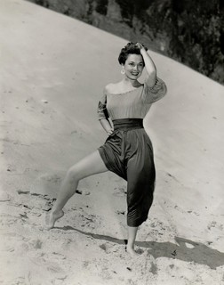 Ruth Roman feet photo 1