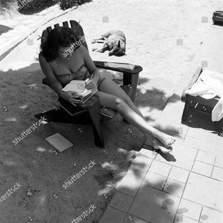 Ruth Roman feet photo 14