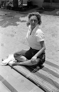 Ruth Roman feet photo 11