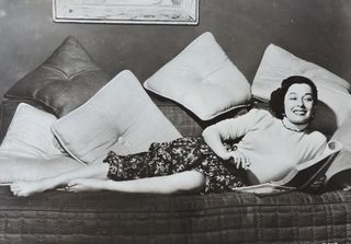 Ruth Roman feet photo 1