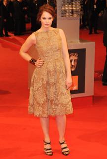 Ruth Wilson feet photo thumbnail