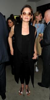 Ruth Wilson feet photo thumbnail