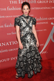 Ruth Wilson feet photo thumbnail