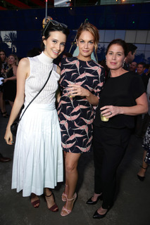 Ruth Wilson feet photo thumbnail