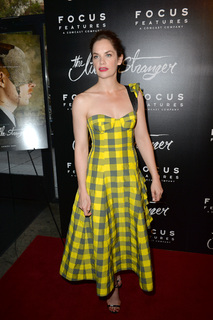 Ruth Wilson feet photo thumbnail