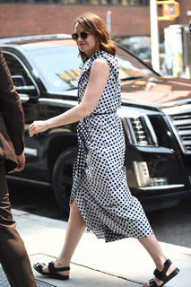 Ruth Wilson feet photo thumbnail