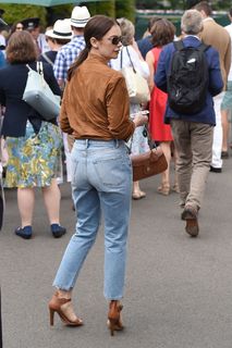 Ruth Wilson feet photo thumbnail