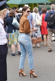 Ruth Wilson feet photo thumbnail