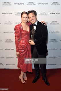 Ruth Wilson feet photo thumbnail