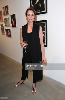 Ruth Wilson feet photo thumbnail