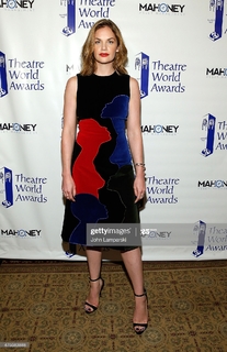 Ruth Wilson feet photo thumbnail