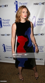 Ruth Wilson feet photo thumbnail