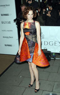 Ruth Wilson feet photo thumbnail