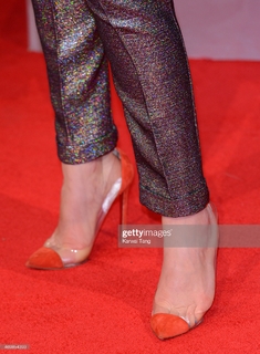 Ruth Wilson feet photo thumbnail