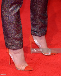 Ruth Wilson feet photo thumbnail