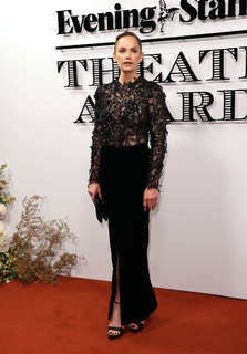 Ruth Wilson feet photo thumbnail