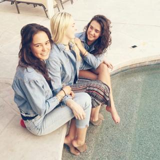 Rydel Lynch feet photo 15