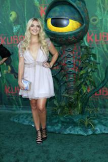 Rydel Lynch feet photo 3