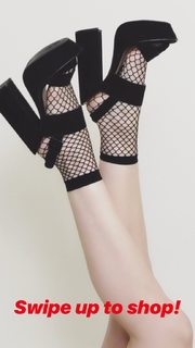 Rydel Lynch feet photo 8