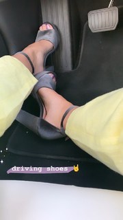 Rydel Lynch feet photo 9