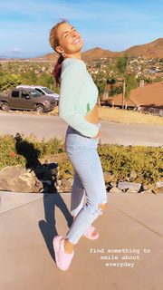 Rydel Lynch feet photo 9