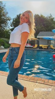 Rydel Lynch feet photo 9