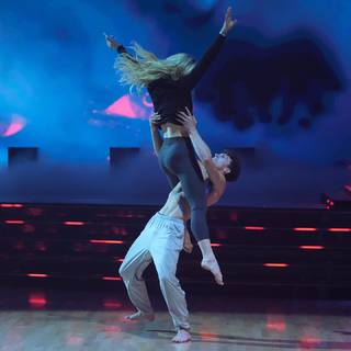 Rylee Arnold feet photo 3