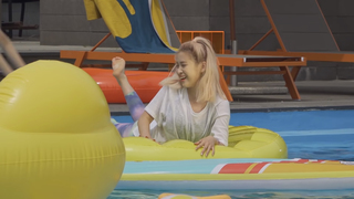 Ryu-jin Shin feet photo thumbnail